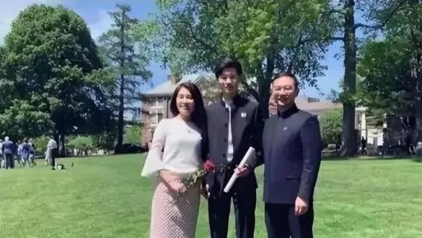 管家婆2025新澳正版资料大全,蔡徐坤getready,决策资料解释落实_专家版V3.19